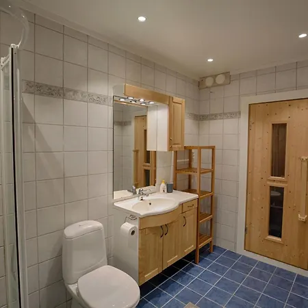 Lejlighed Perfectly Located With Access And Sauna *