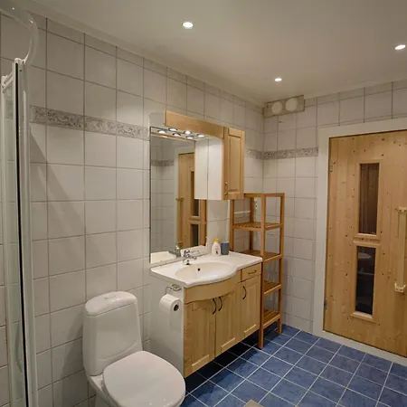 Perfectly Located With Access And Sauna *